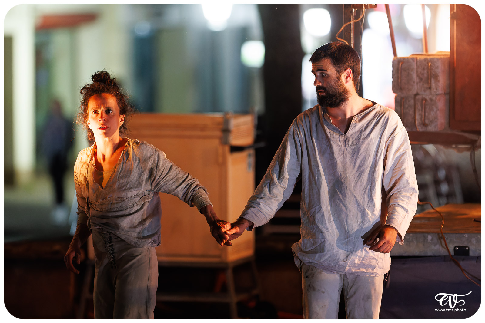 DE CHAIR ET D'ACIER (CIE 100 RACINES)